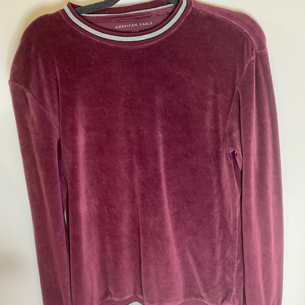 Super soft velvet sweatshirt.